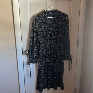 Blue snd yellow ditzy flower dress.